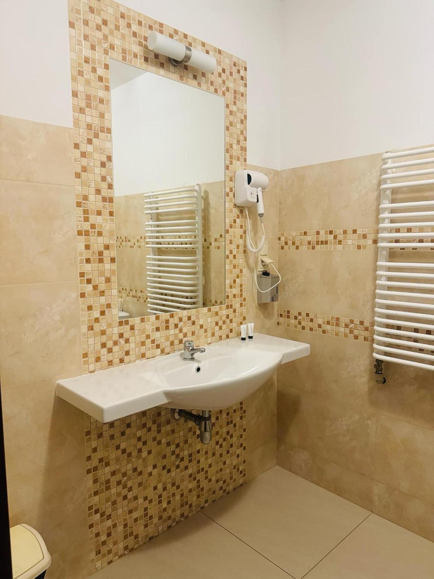 Magiczna Farma Hotel Obiady Maka I Magia Zambrow Exteriér fotografie